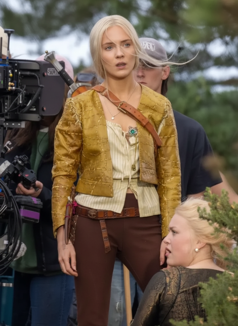 Freya Allan Ciri The Witcher S04 Hand Stitched Yellow Jackets