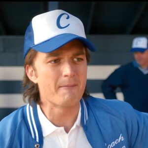 Stranger-Things-S05-Steve-Harrington-Blue-Jacket1_upscaled